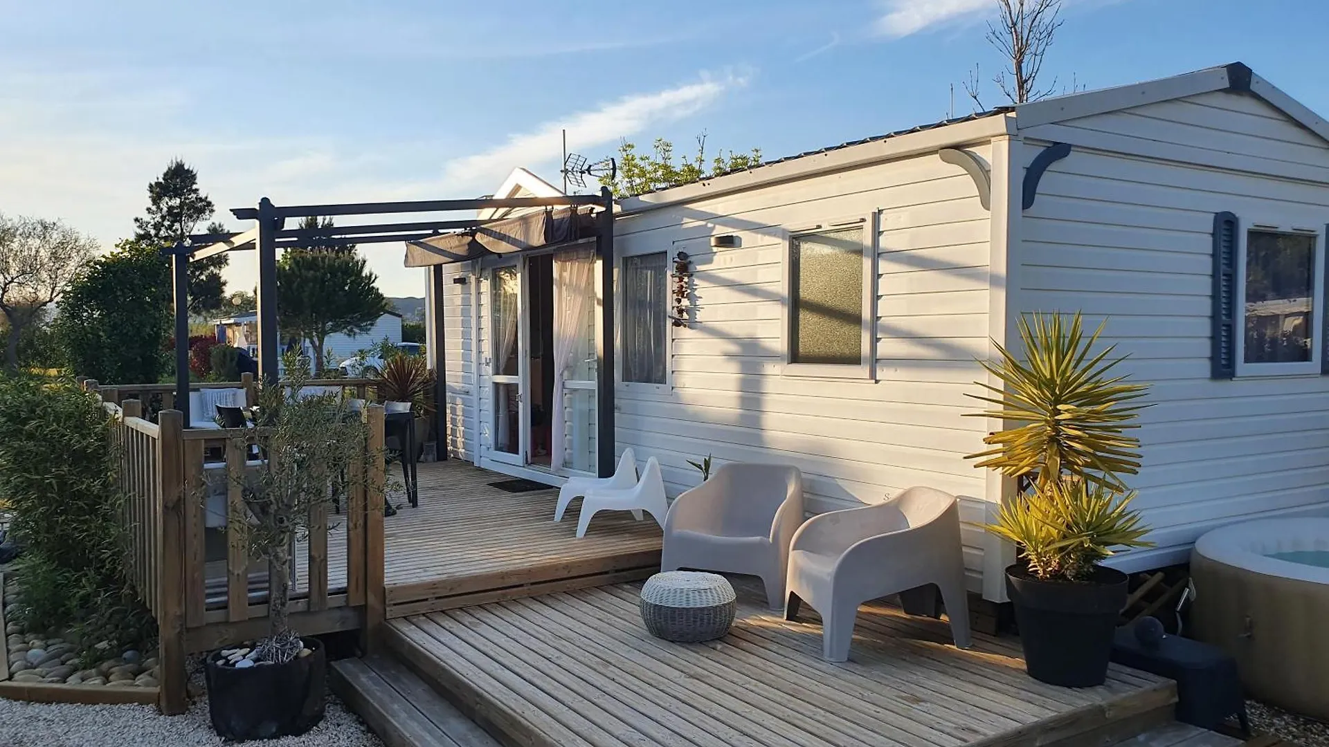 Mobil Home, Jacuzzi, Velos, Barbecue Et Mer Et Plage A 300M Hyères Francja